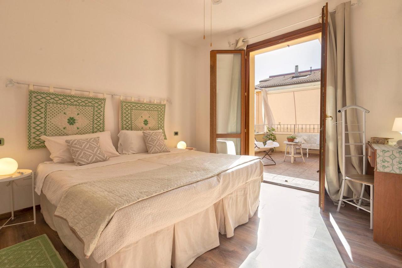 Sardinia Guest House 奥尔梅多 外观 照片