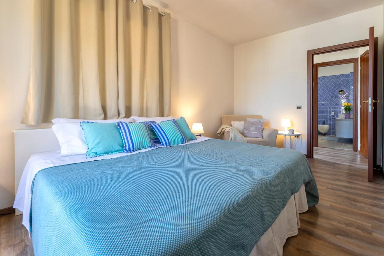 Sardinia Guest House 奥尔梅多 外观 照片
